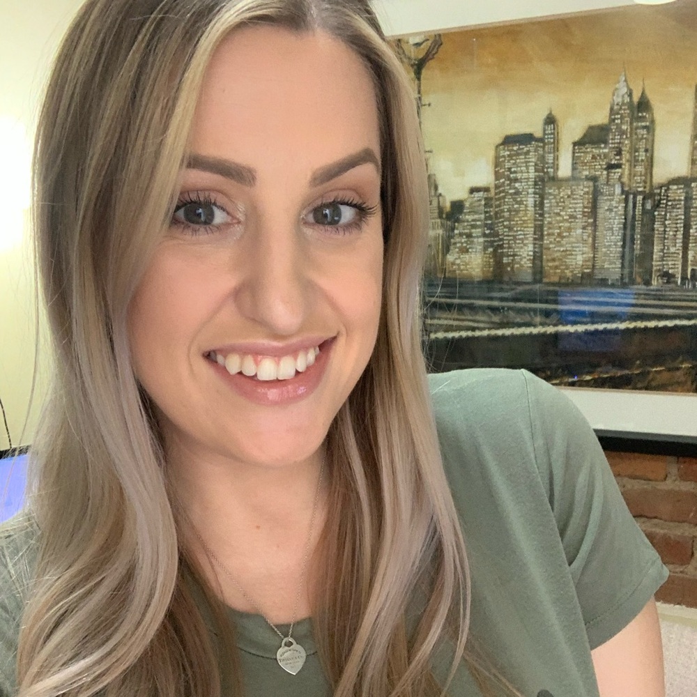 Meet your Posher, Gabrielle
